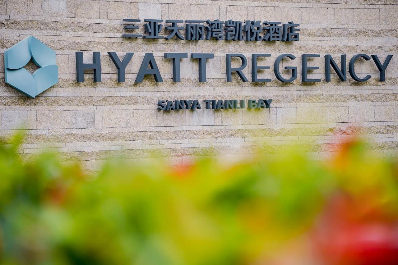 Hyatt Regency Sanya Tianli Bay Hotel Exterior photo