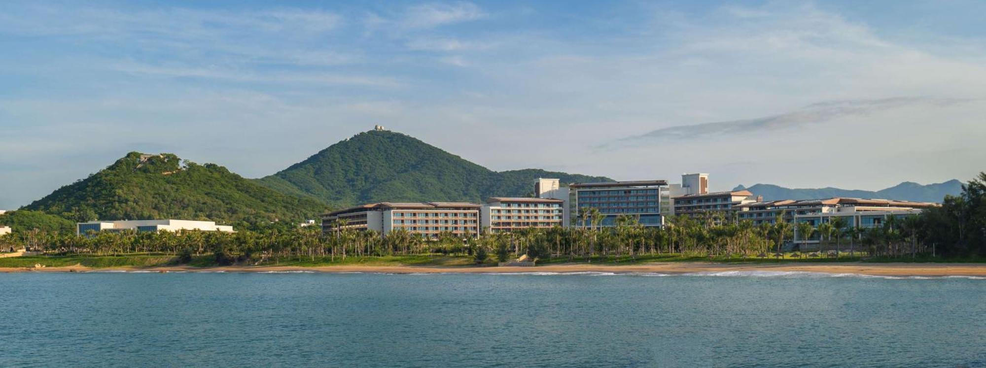 Hyatt Regency Sanya Tianli Bay Hotel Exterior photo